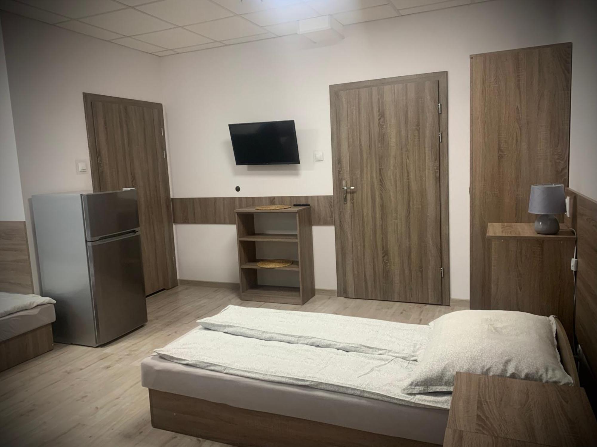 Hostel Sportowa Płońsk Habitación foto